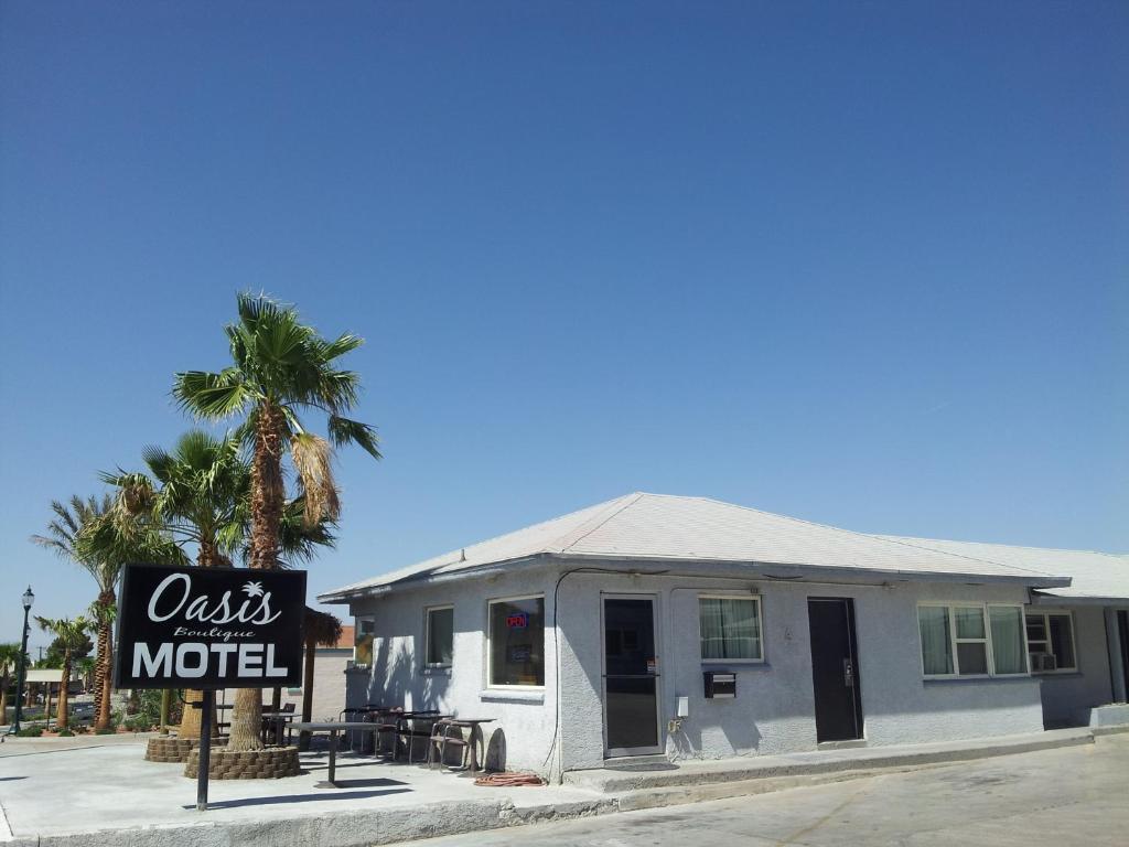 Oasis Boutique Motel Boulder City Exterior photo